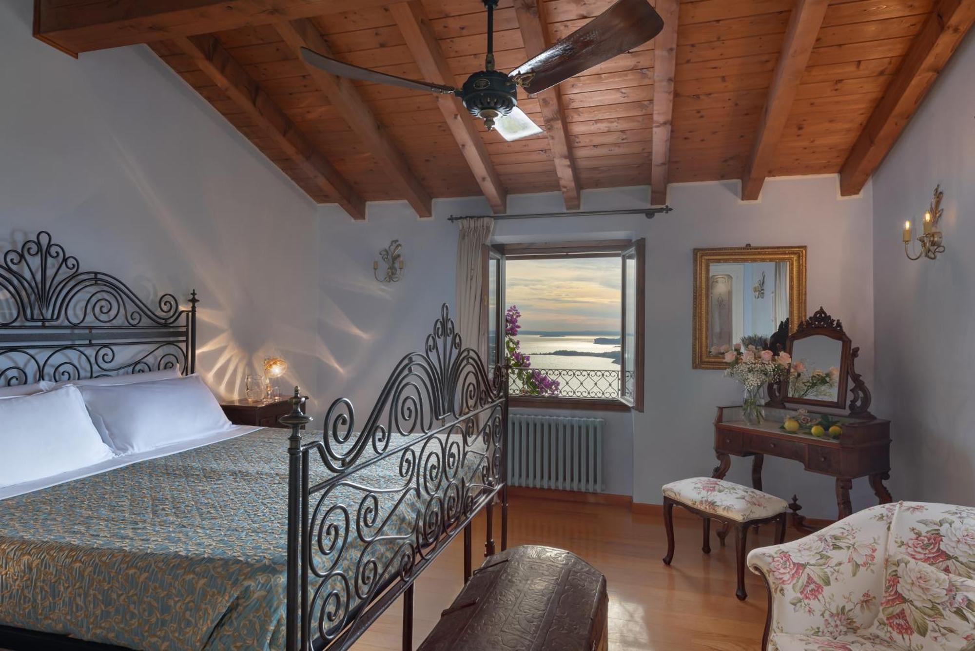 Villa Dimora Bolsone Gardone Riviera Esterno foto